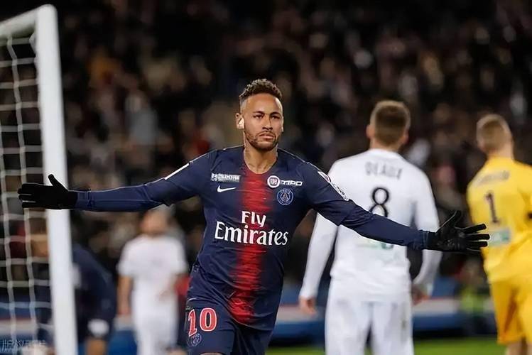 yabo sports-萨拉赫与70激战湖人分钟，重返赛场胜负难料！，内马尔焦点对战引发球迷热议的简单介绍-yabo sports