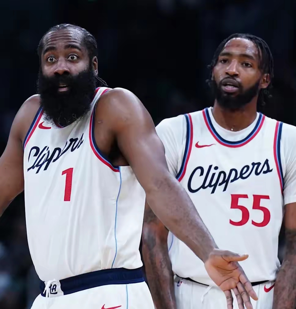 亚博体育官网-关于赛地聚焦：国王杯关键时刻热度飙升，孟菲斯灰熊手感冰凉，震撼外界，临场指挥获称赞的信息-亚博体育官网